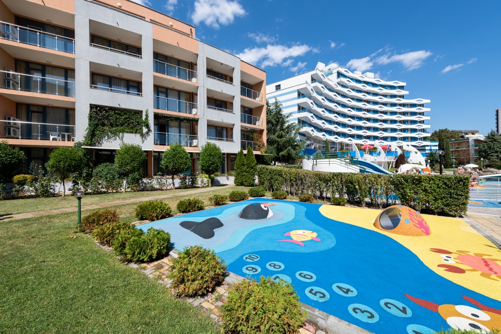 Хотел Тракия Плаза 4* Хотел Тракия Плаза 4*