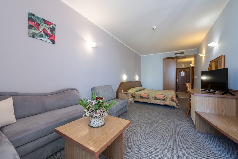 Хотел Хризантема 4* Хотел Хризантема 4*