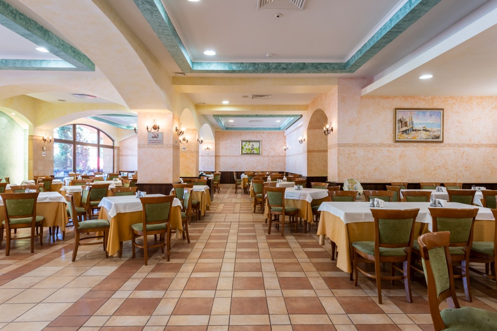 Хотел Хризантема 4* Хотел Хризантема 4*