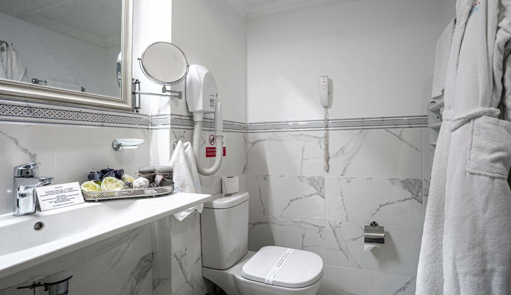 Спа хотел Хисар 4* Спа хотел Хисар 4*