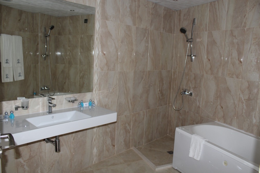 Хотел Лунна пътека 5* Хотел Лунна пътека 5*