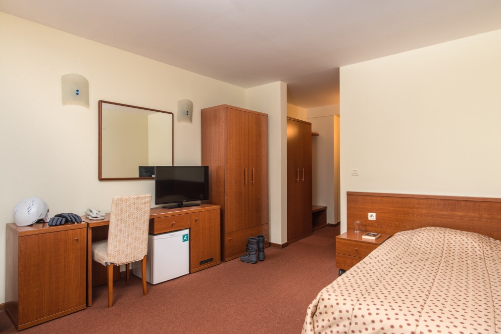 Хотел Пирин 4* Хотел Пирин 4*