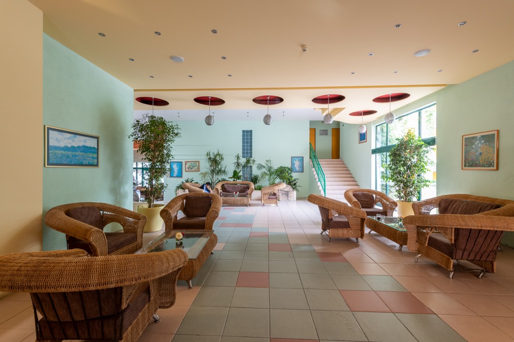 Хотел Тракия 3* Хотел Тракия 3*