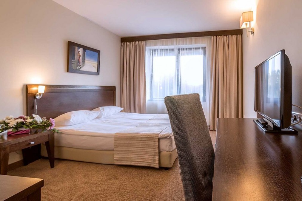 Хотел Лион 4* Хотел Лион 4*