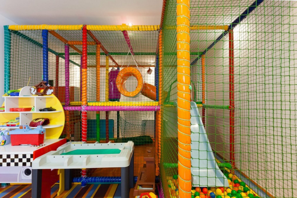 Хотел Боровец Хилс 5* Хотел Боровец Хилс 5*