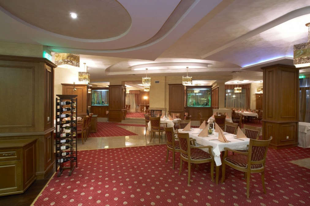 Хотел Боровец Хилс 5* Хотел Боровец Хилс 5*