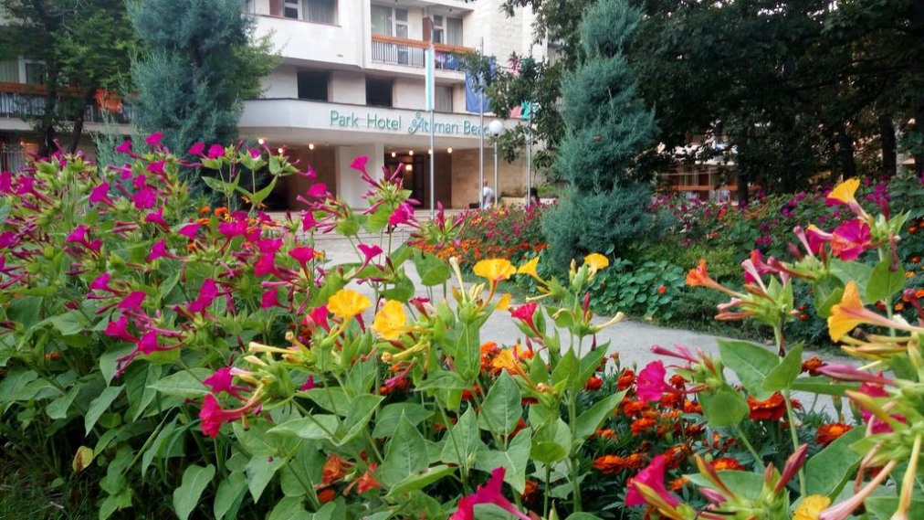 Парк хотел Атлиман Бийч 2*, Китен България