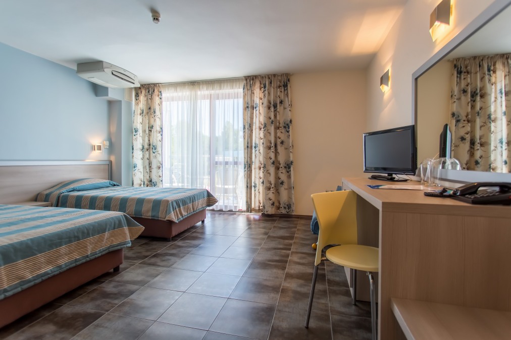 Хотел Лонгоза 4* Хотел Лонгоза 4*