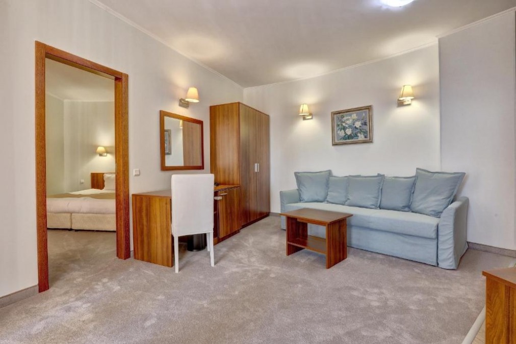 Хотел Континентал 4* Хотел Континентал 4*