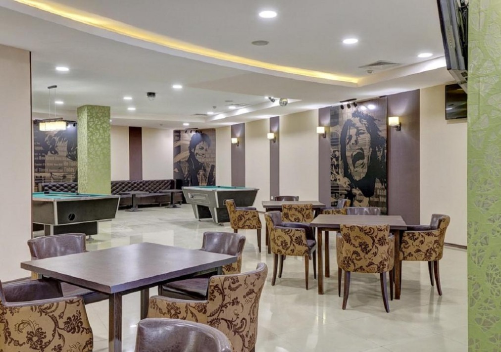 Хотел Континентал 4* Хотел Континентал 4*