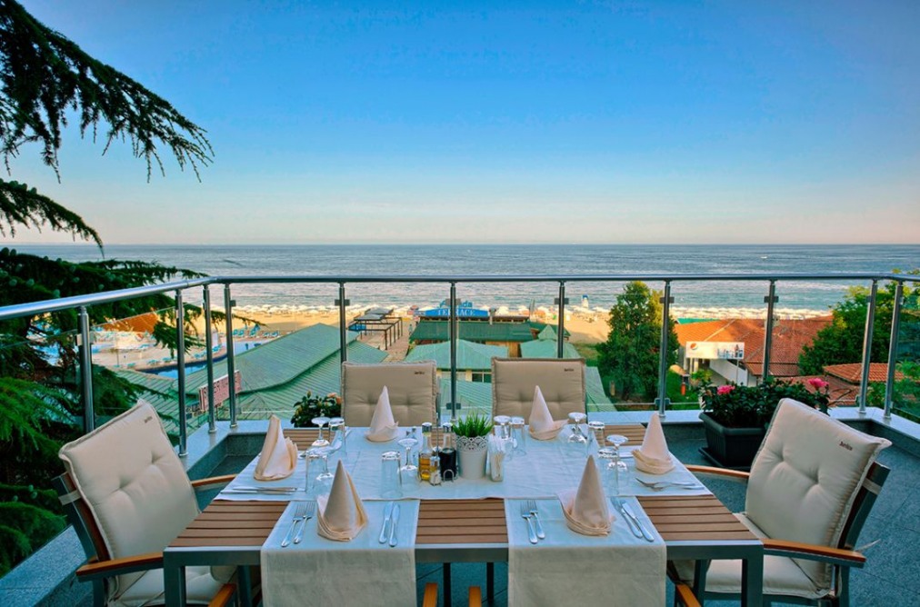 Хотел Луна 4* Хотел Луна 4*