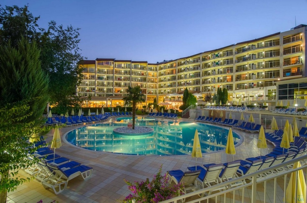 Хотел Мадара Парк  4*, Златни Пясъци България