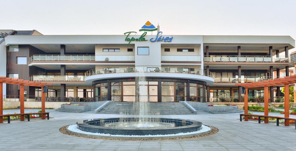 Хотел Топола Скайс Резорт & Аквапарк 3*, Каварна България