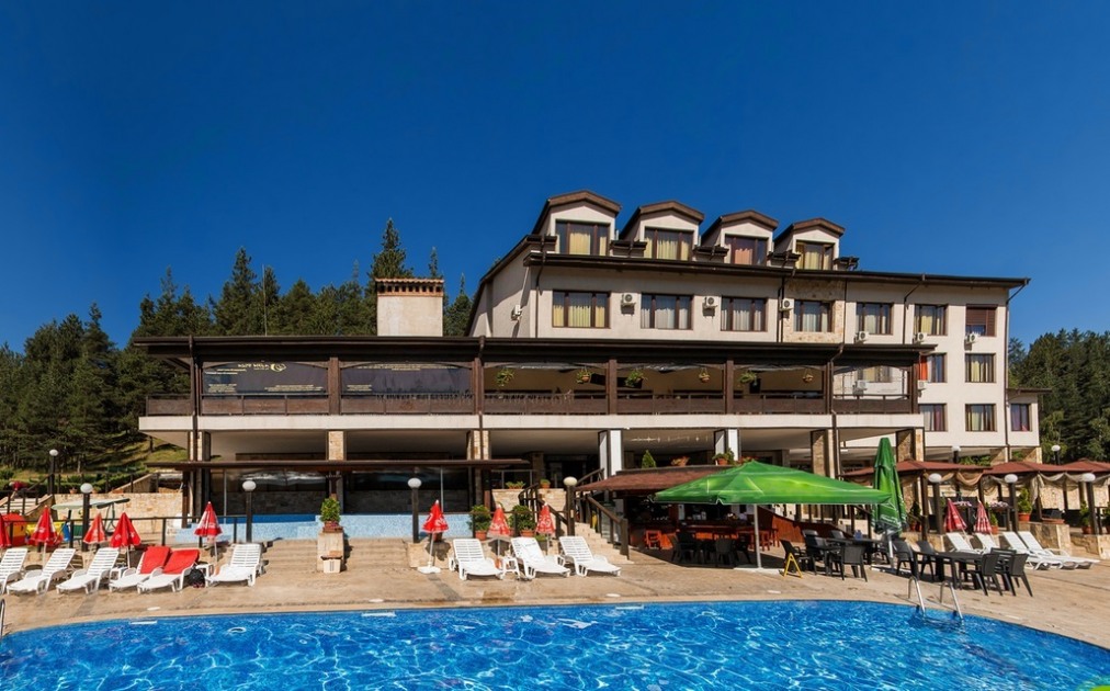 Хотел Аспа Вила 3*, с. Баня (Банско) България