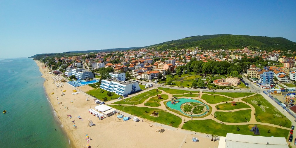Хотели в Обзор. Ранни записвания за Лято 2024 България